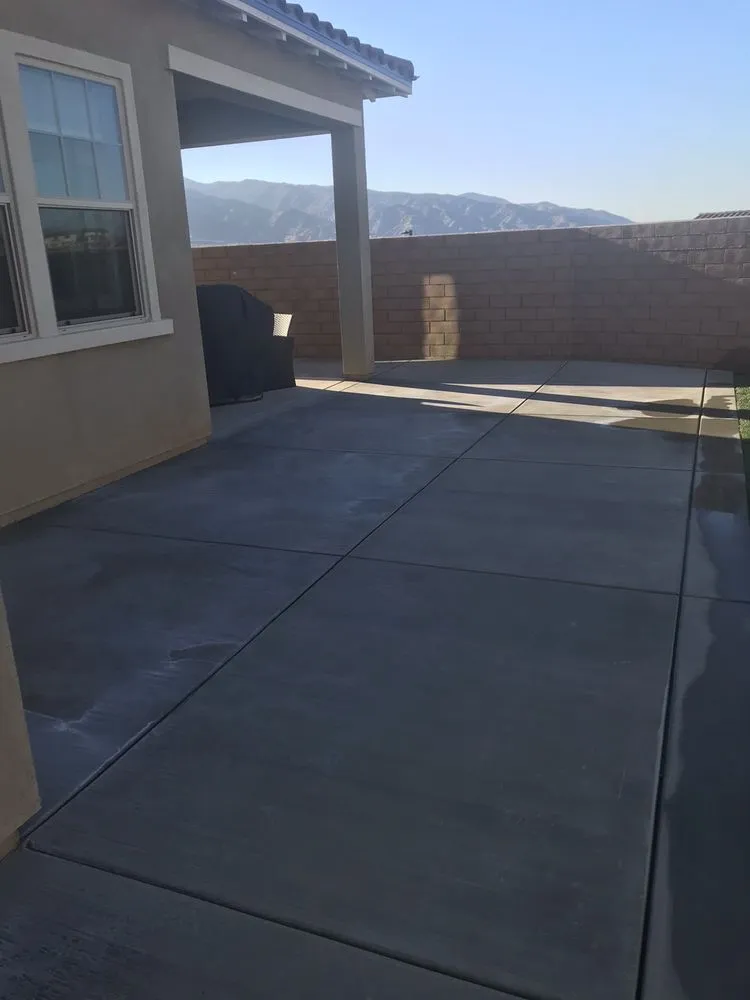 Expert garden landscaping in Wildomar, CA - Solid Rock Landscape