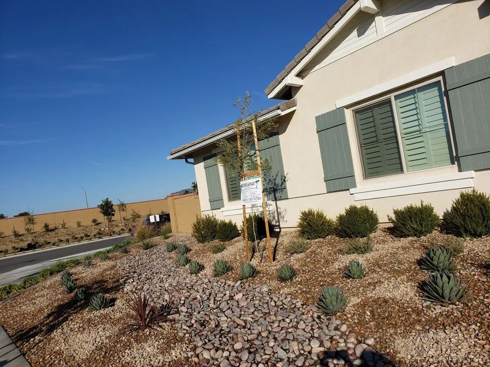Local yard maintenance in Wildomar, CA - Solid Rock Landscape