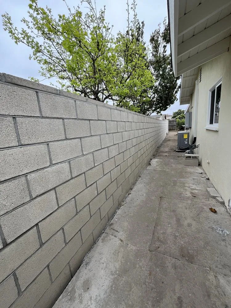 Expert yard cleanup service experts serving Huntington Beach, CA - Solid Rock Landscapes