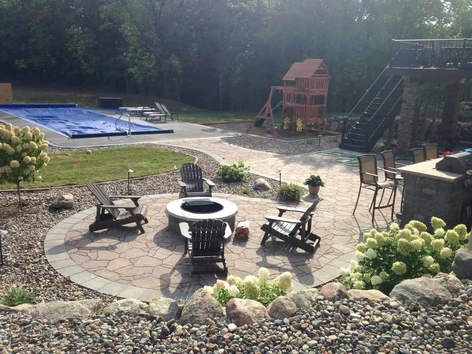 Affordable outdoor landscaping for homes in West Des Moines, IA by Solid Rock Landscaping