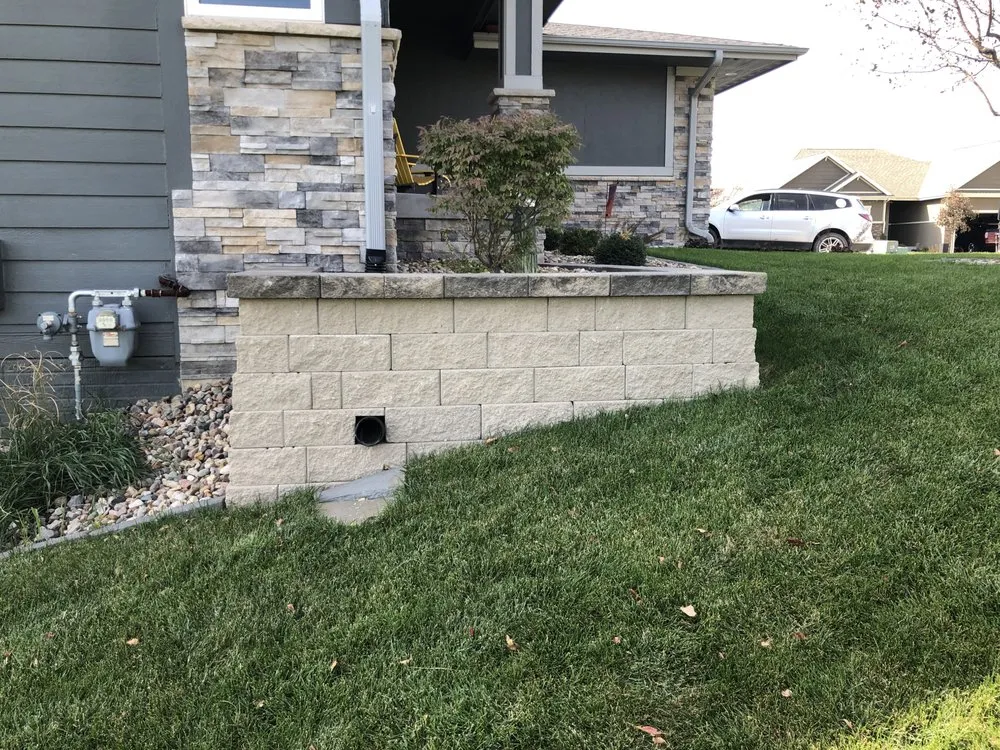 Affordable garden landscaping in West Des Moines, IA by Solid Rock Landscaping
