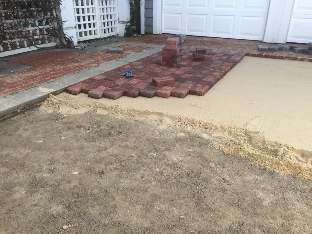 Top-rated landscape design in Windsor, VA by Solid Rock Lawn & Landscape, LLC