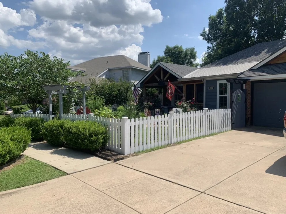 Affordable yard cleanup service in Allen, TX - Solid Steele Customs