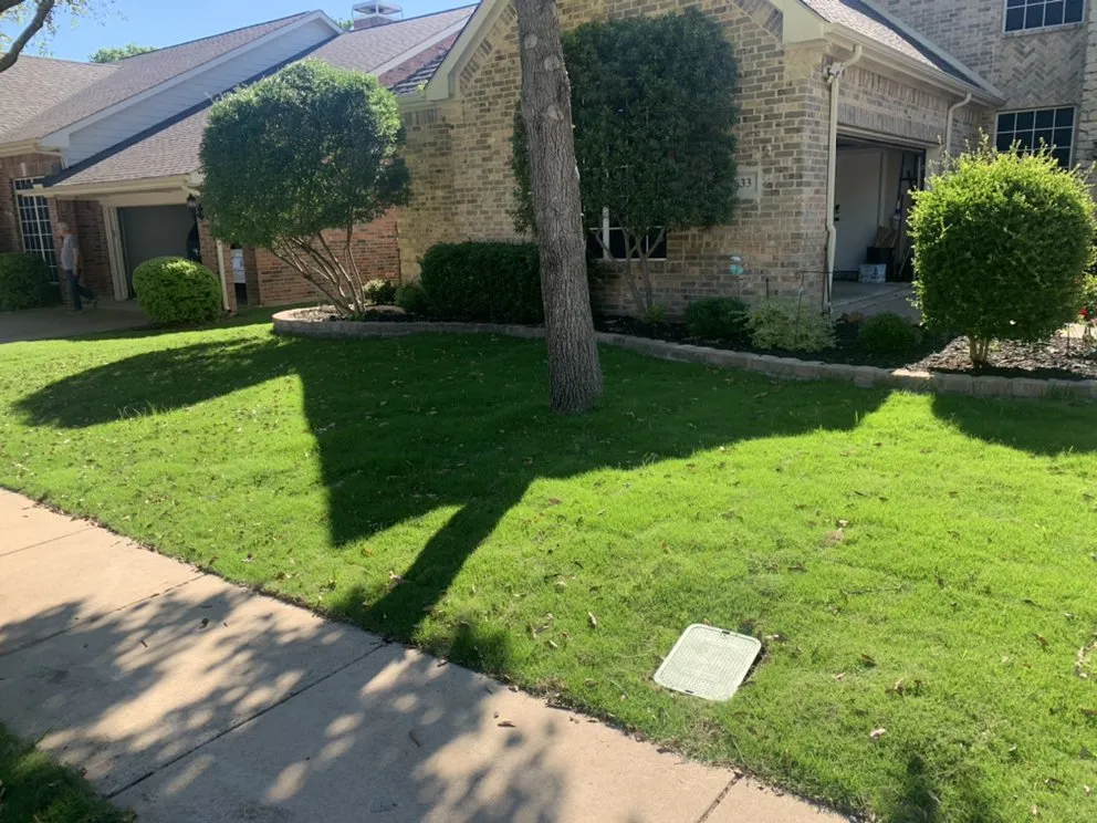 Custom garden landscaping in Allen, TX - Solid Steele Customs