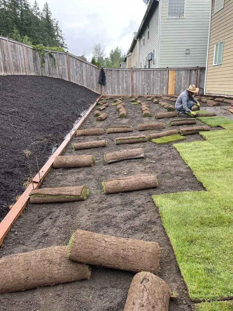 Local lawn care service for beautiful yards in Puyallup, WA by Solin Landscaping Services
