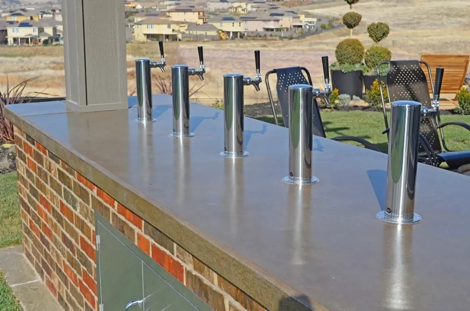 Professional residential landscaping in Sacramento, CA by Solinsky Gardens