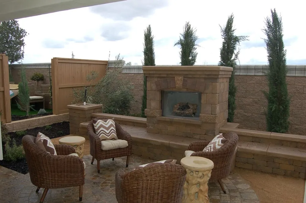 Reliable lawn care service in Sacramento, CA - Solinsky Gardens