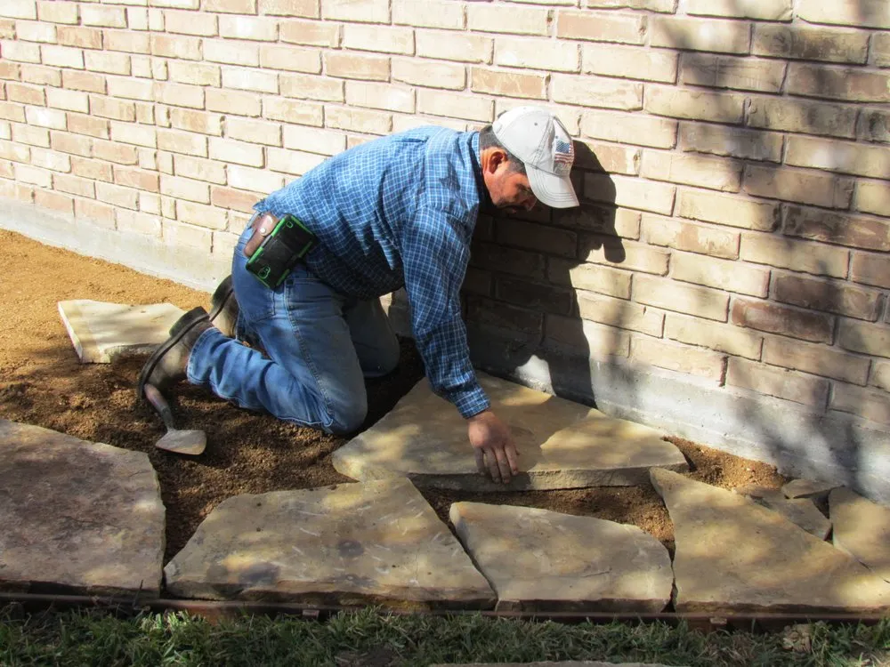 Top-rated garden landscaping for beautiful yards across Houston, TX - Solis and Son Landscaping