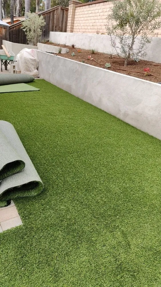 Expert lawn mowing service in Laguna Beach, CA by Solis Garden Maintenance