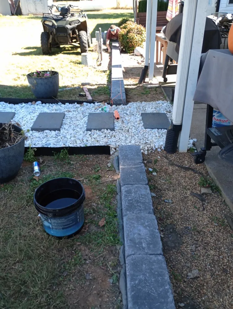 Expert yard maintenance in Unionville, TN by Solis landscapes
