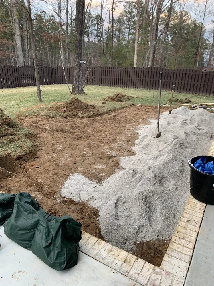 Reliable lawn mowing service for year-round maintenance across Huntsville, AL - Solis Landscaping