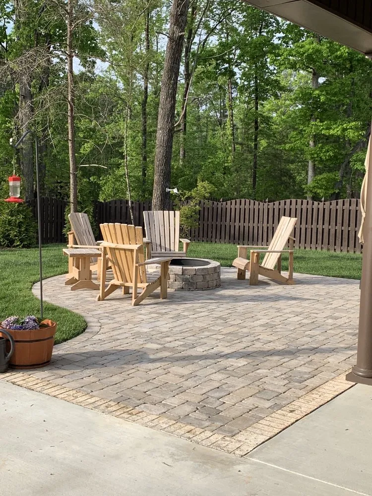 Local landscape installation in Huntsville, AL by Solis Landscaping