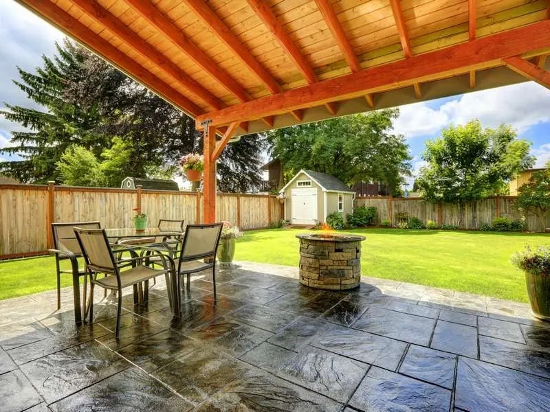 Top-rated residential landscaping experts serving Fredericksburg, VA - Solis Landscaping Services