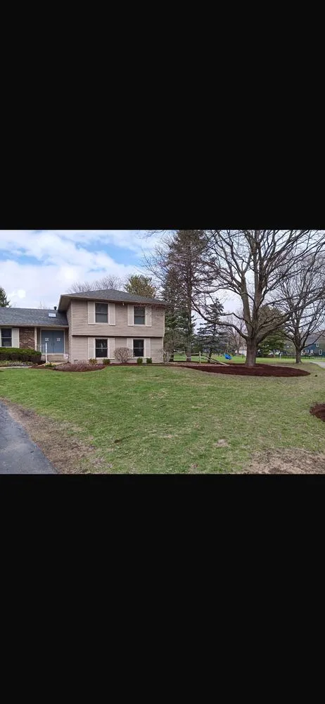 Trusted yard maintenance for outdoor upgrades in Campton Hills, IL by Solis Lawn & Paving