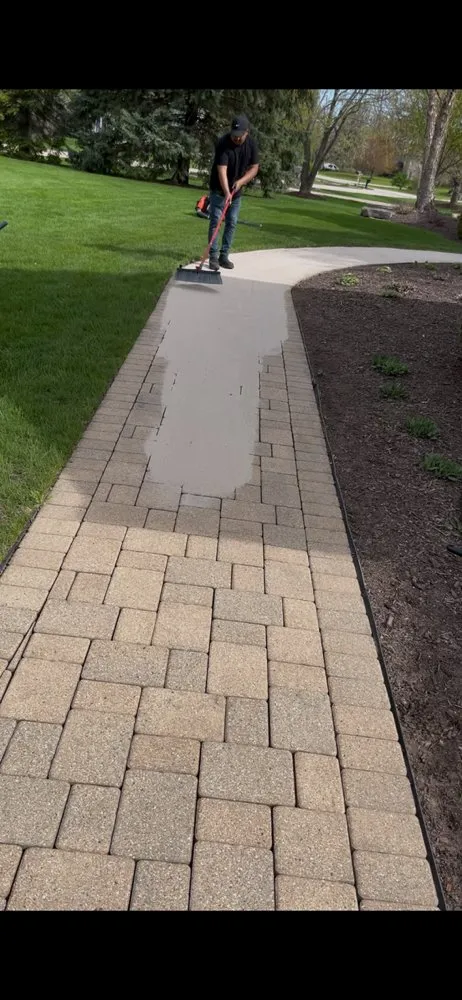 Expert landscape installation in Campton Hills, IL - Solis Lawn & Paving