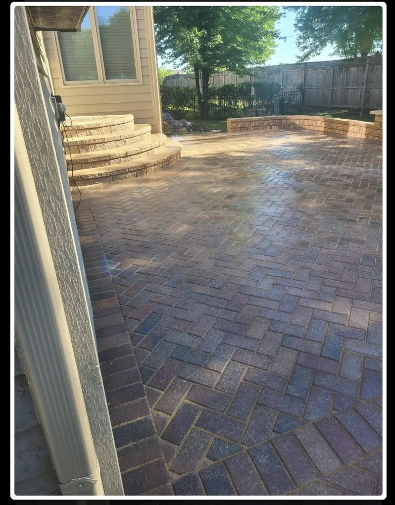 Custom landscape design experts serving Plainfield, IL - Solis Masonry Landscaping
