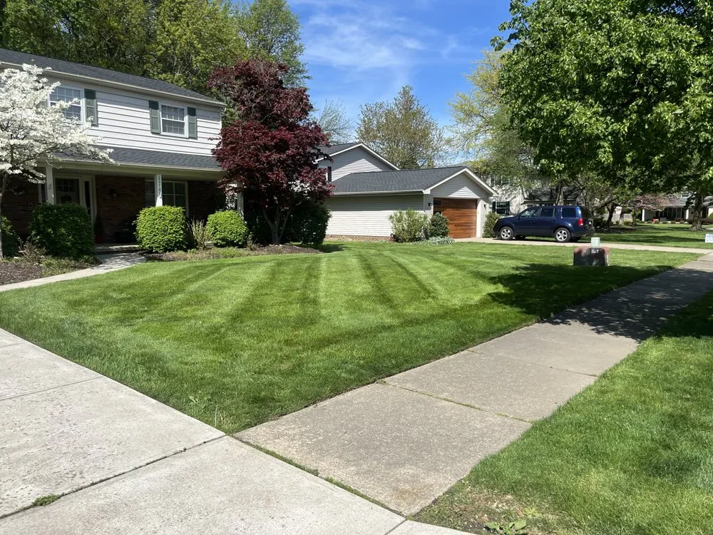Professional garden landscaping experts serving North Olmsted, OH - Sollars Landscaping