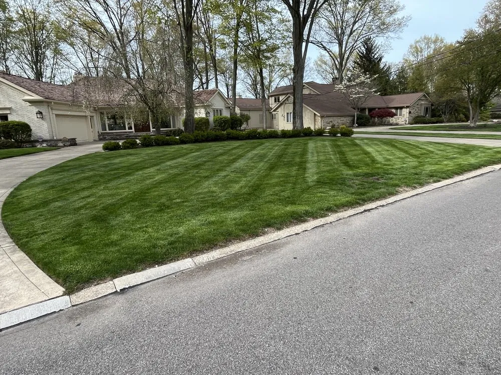 Top-rated lawn mowing service experts serving North Olmsted, OH - Sollars Landscaping