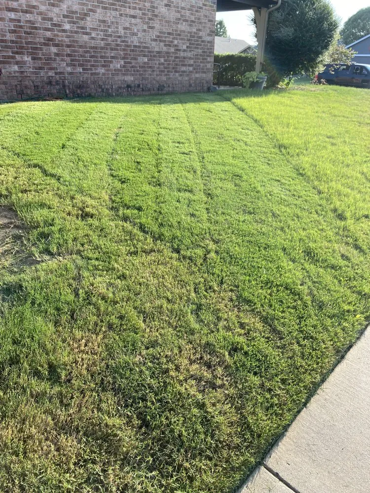 Trusted landscaping services with custom design in Collinsville, OK by Solo lawns