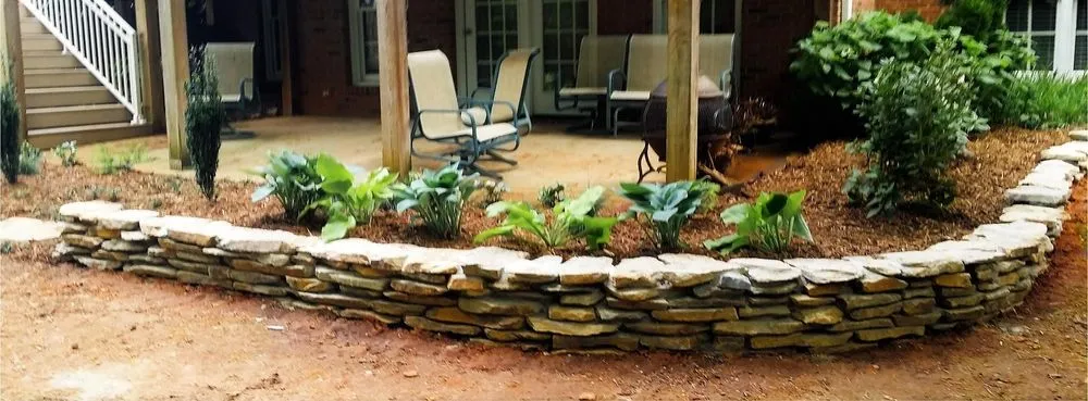 Reliable outdoor landscaping for homes in Simpsonville, SC by Solomon's Landscape & Design