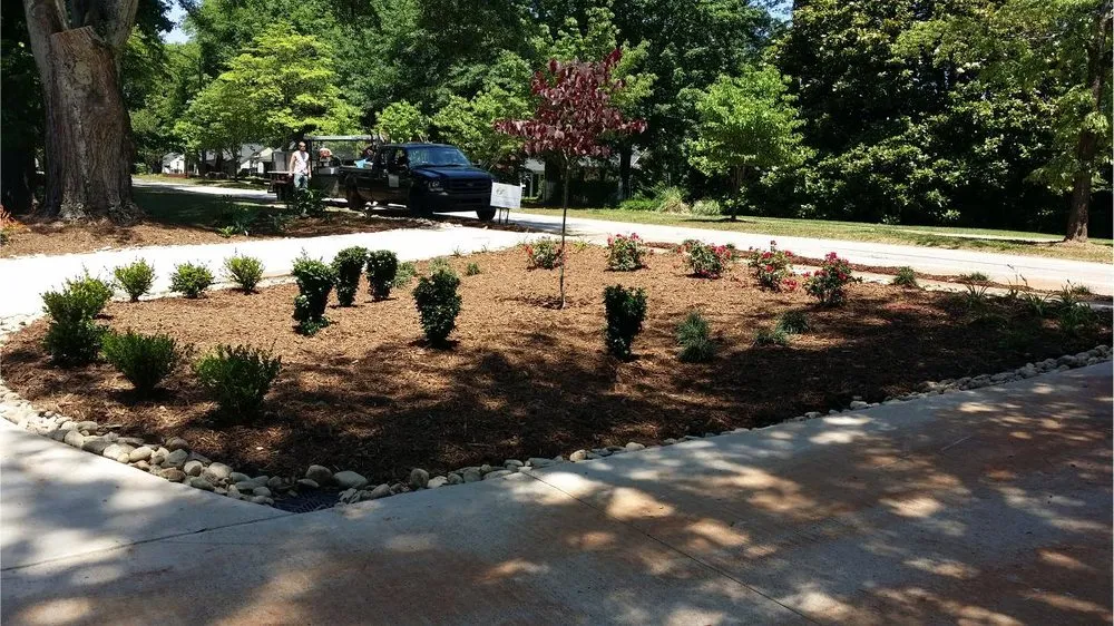 Trusted outdoor landscaping in Simpsonville, SC - Solomon's Landscape & Design