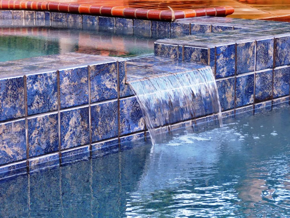 Affordable lawn mowing service in Anaheim, CA by Solscapes