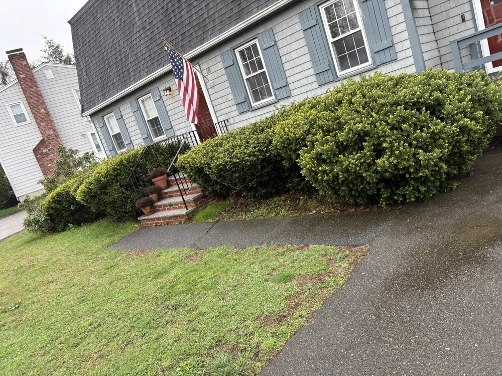 Professional yard maintenance in Wakefield, MA by Solution Landscaping