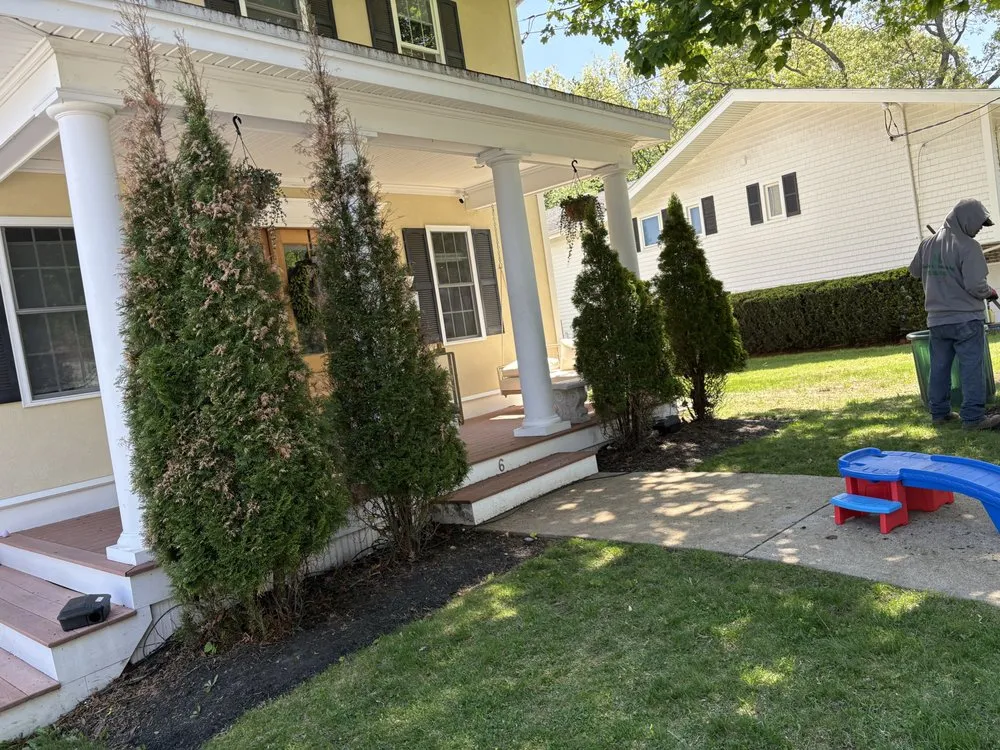 Local lawn care service in Wakefield, MA - Solution Landscaping