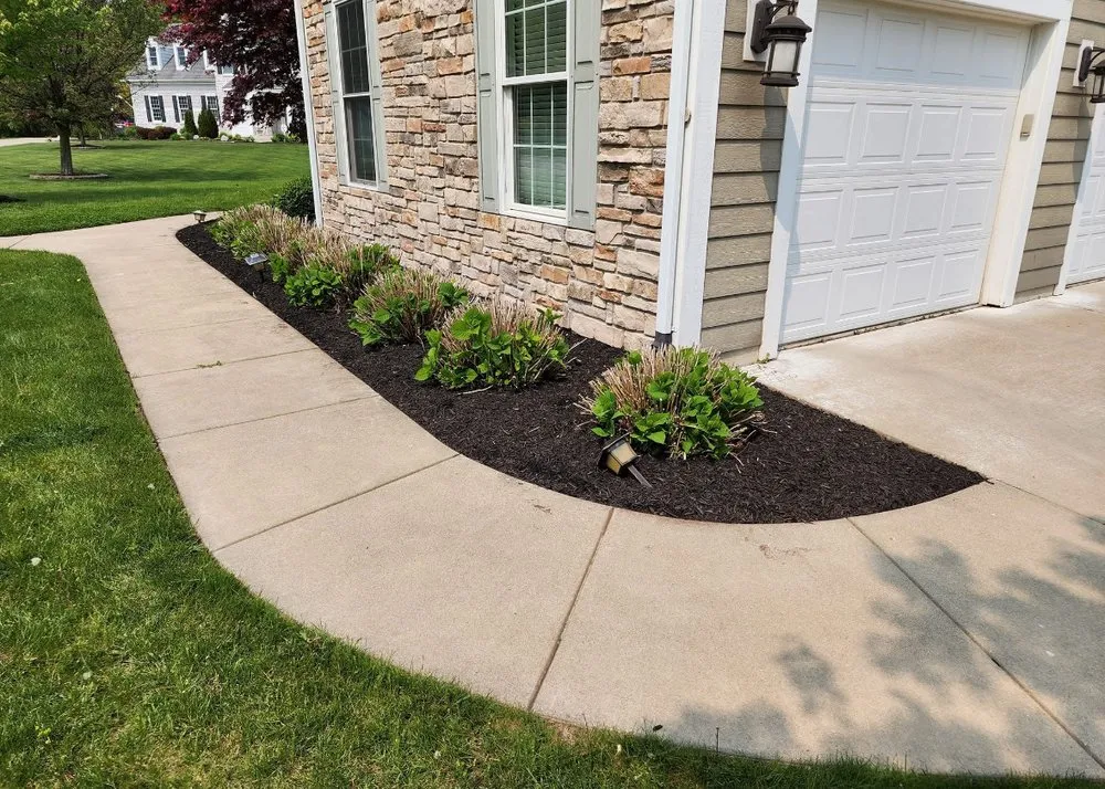 Top-rated lawn mowing service experts serving Oxford, OH - Solution Lawn Care And Landscaping