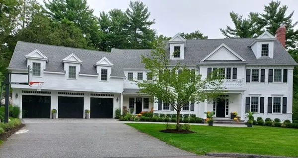 Somar Landscape Logo