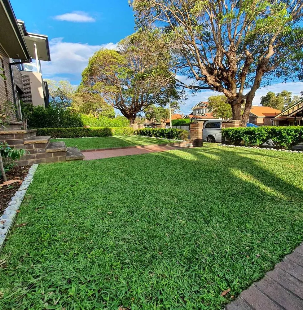 Reliable garden landscaping experts serving San Antonio, TX - Somerset Lawn Services