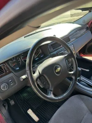 Somewhat Handyman Logo