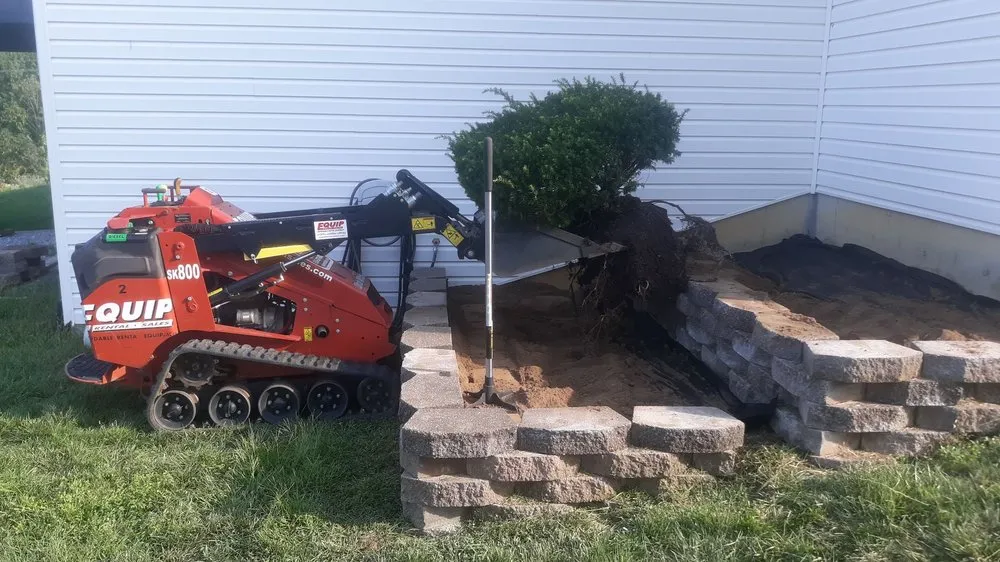 Expert yard cleanup service in Wentzville, MO - Sommertimes