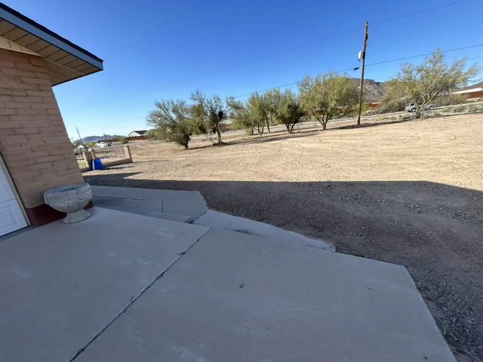 Professional garden landscaping experts serving Tucson, AZ - Son Dove Landscaping