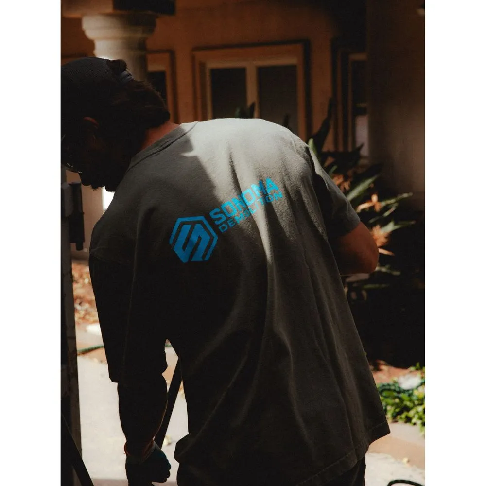 Expert landscaping services for beautiful yards across Petaluma, CA - Sonoma Demolition