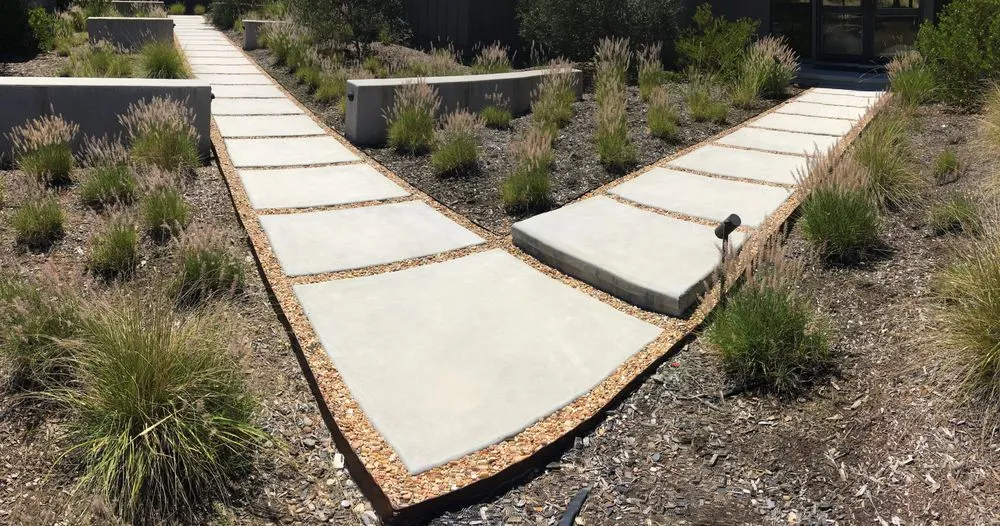 Custom garden landscaping for residential properties across Sonoma, CA - Sonoma Valley Gardening