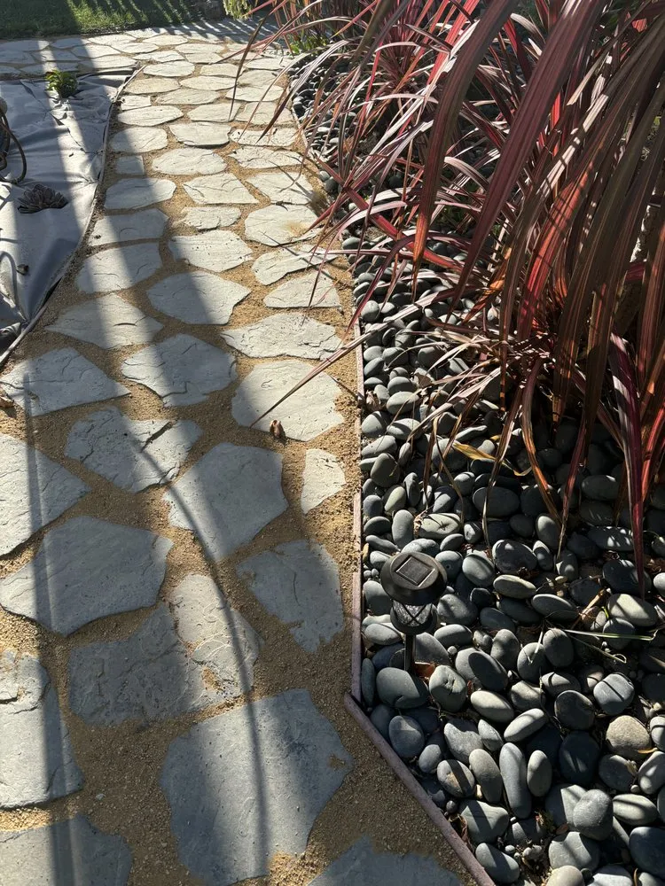Expert landscaping services experts serving Petaluma, CA - Sonomarin Landscape Materials