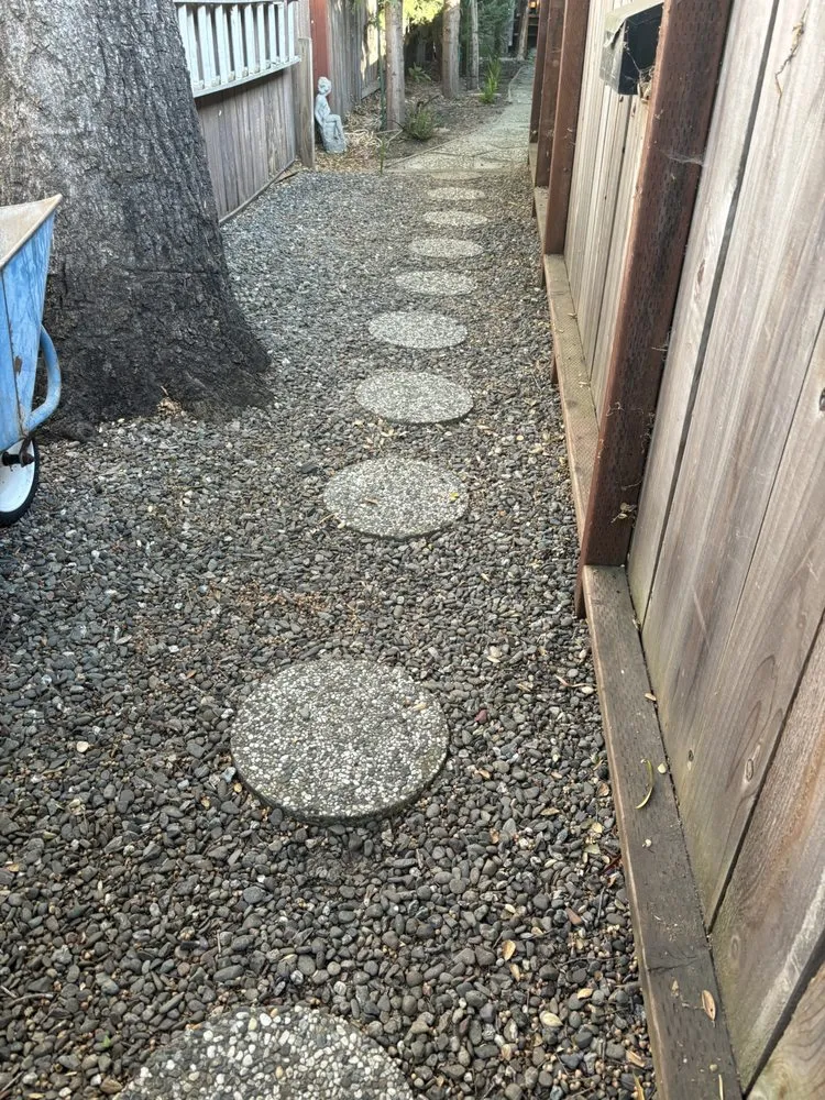 Reliable lawn mowing service experts serving Petaluma, CA - Sonomarin Landscape Materials