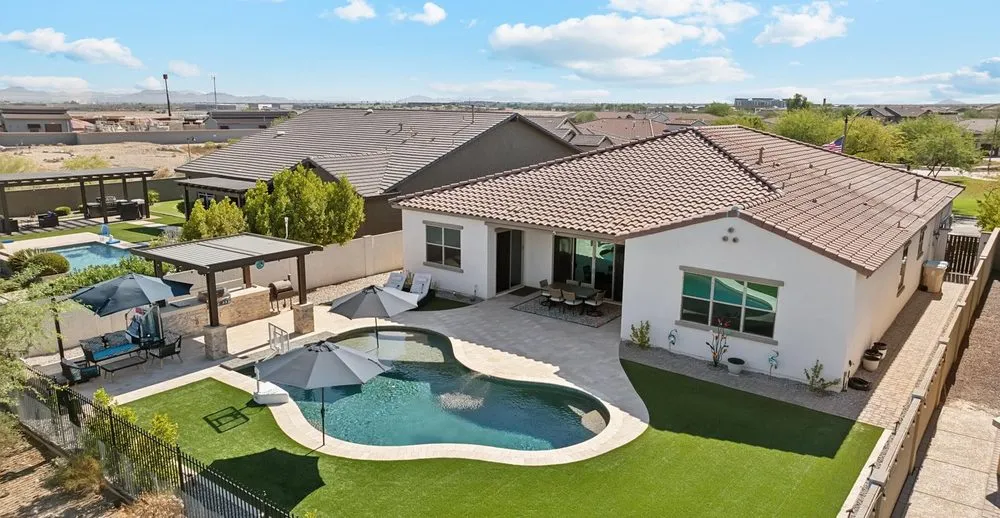 Top-rated garden landscaping with custom design across Tucson, AZ - Sonoran Turfscapes