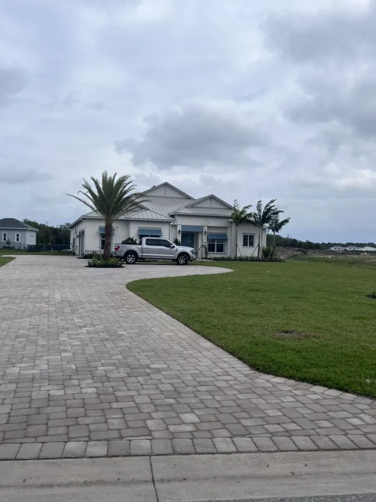 Expert residential landscaping in Greenacres, FL - SoonGreen Landscaping Services