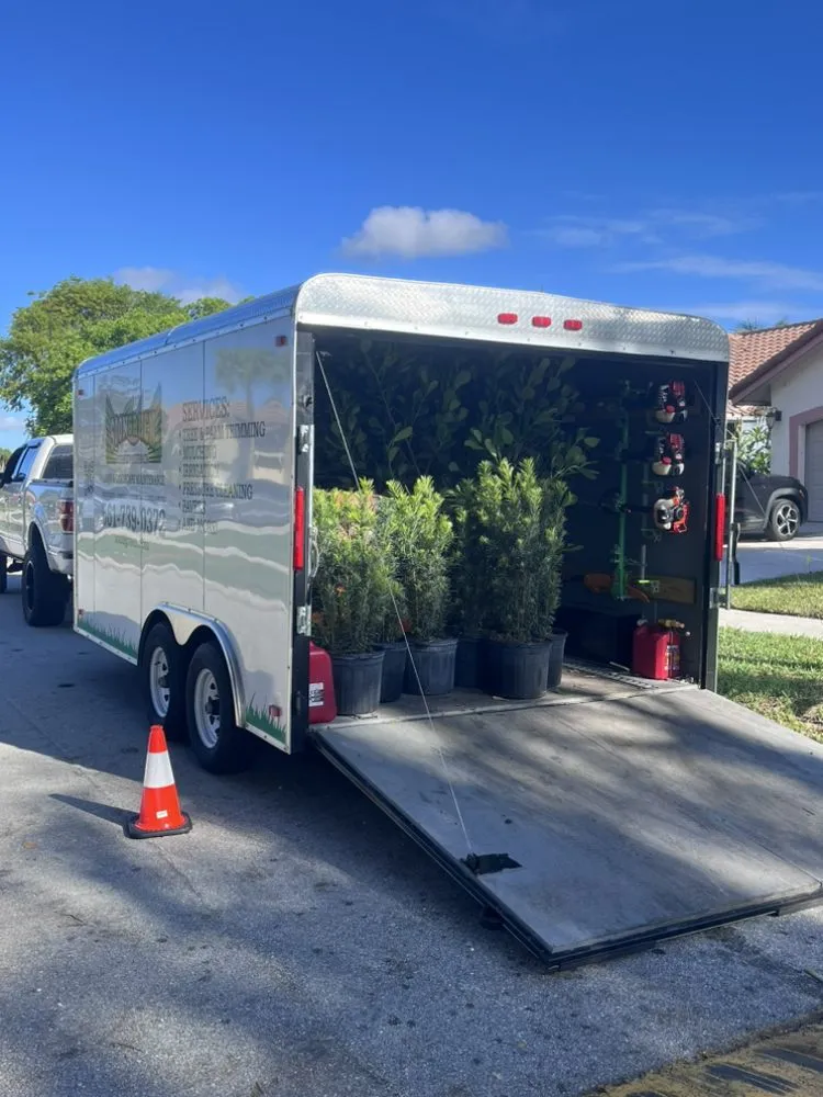 Professional residential landscaping for beautiful yards in Greenacres, FL by SoonGreen Landscaping Services