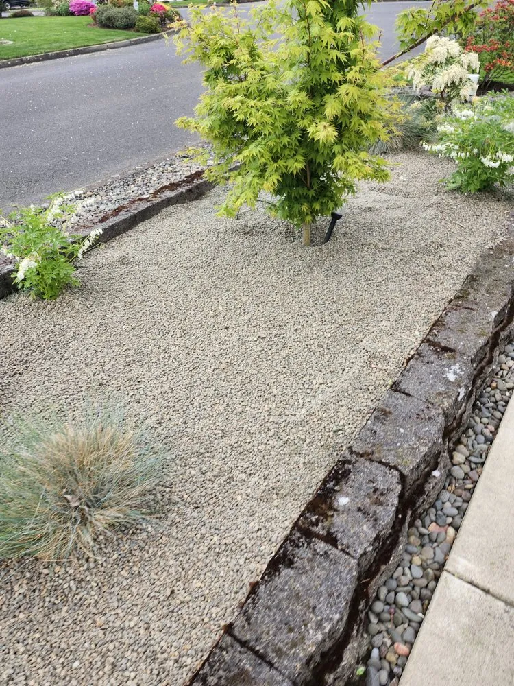 Custom yard maintenance experts serving Canby, OR - Soria All Solutions to Your Lawn
