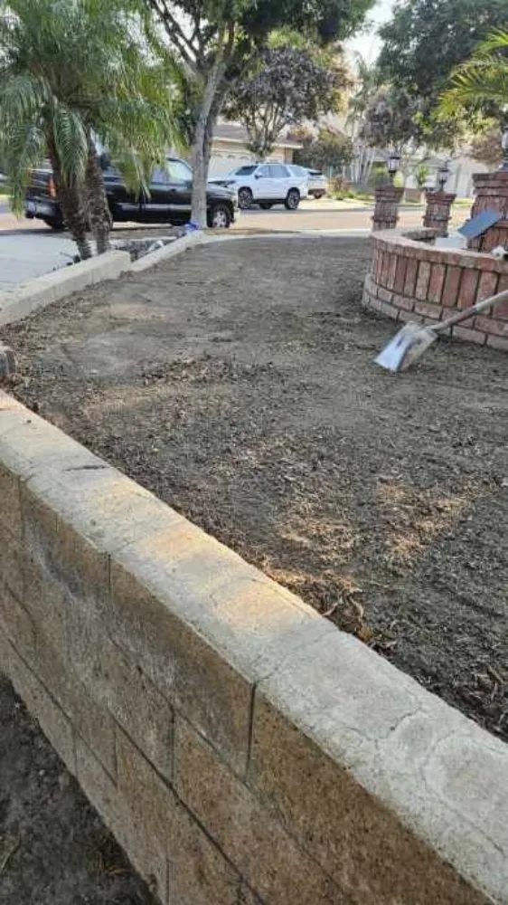 Top-rated yard cleanup service in Pomona, CA by Soria Gardening Services