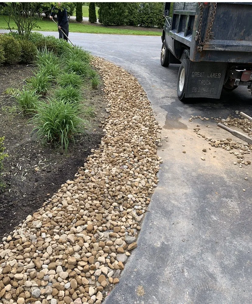 Reliable lawn care service experts serving Highland Heights, OH - Soriano Landscaping