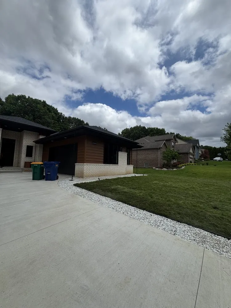Expert lawn care service for homes in Bloomfield Township, MI by Soros irrigation services
