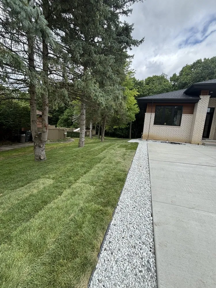 Affordable landscaping services experts serving Bloomfield Township, MI - Soros irrigation services