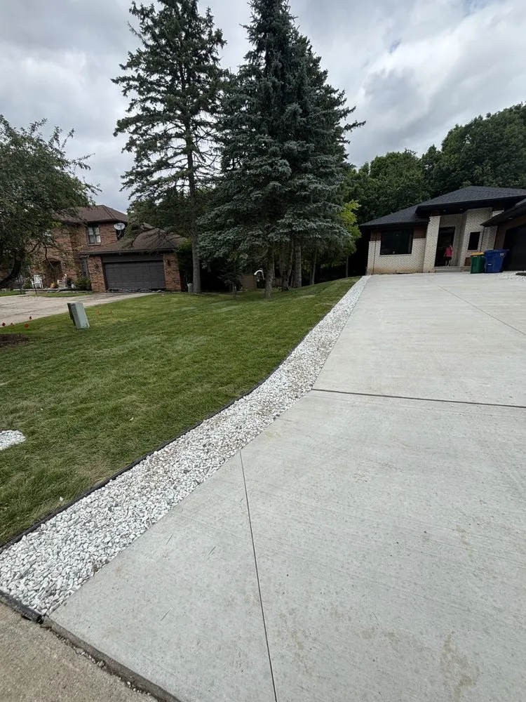 Trusted yard maintenance near you in Bloomfield Township, MI by Soros irrigation services
