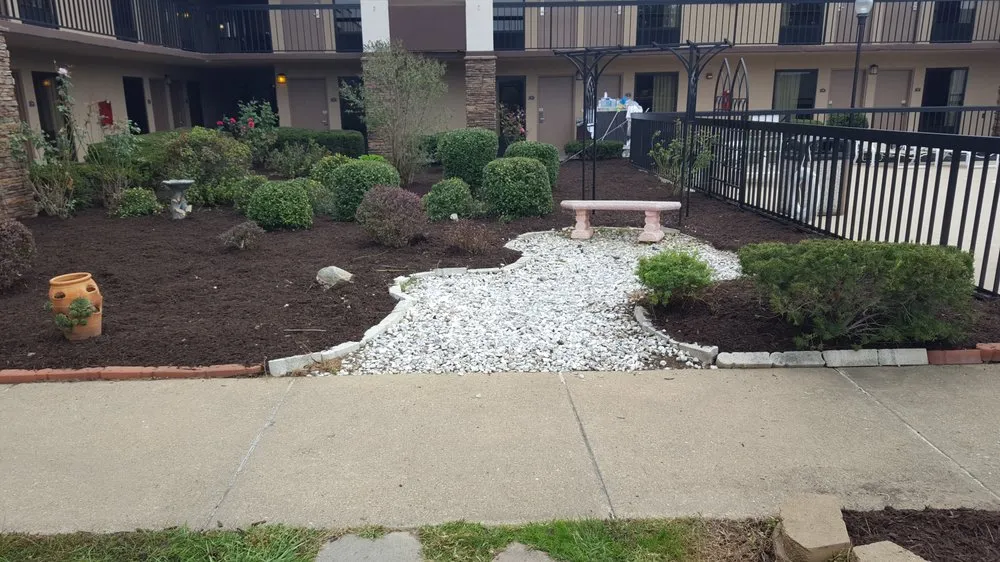 Local yard maintenance for residential properties in Fredricksbur, VA by Sorto Landscaping