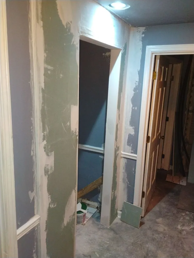 Expert yard cleanup service for outdoor upgrades across Kennesaw, GA - SOS Laborers