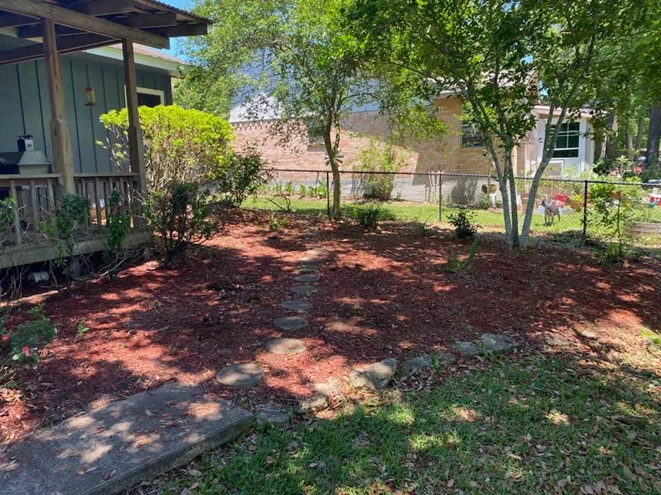 Custom lawn mowing service experts serving Crosby, TX - SOS Lawn Care & More